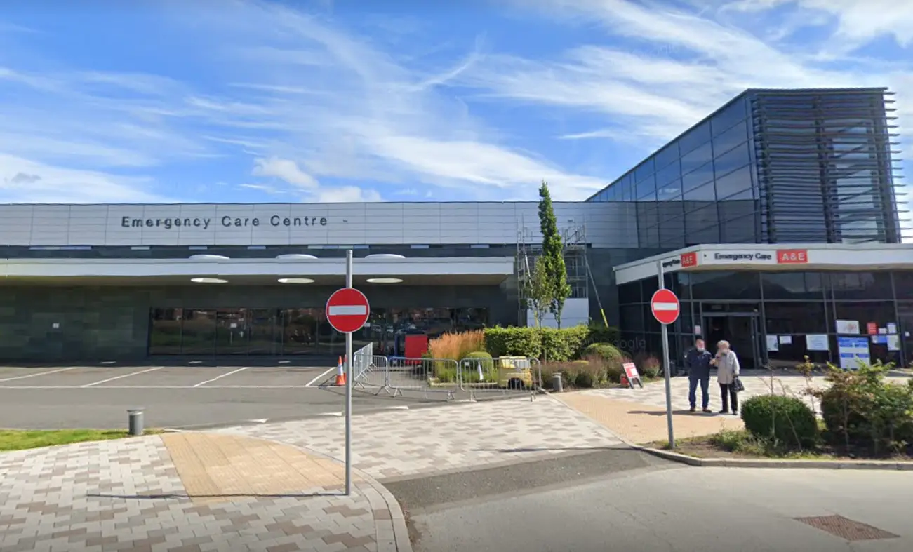 She discharged herself from hospital and sought treatment at a chiropractor's. (Google Maps)