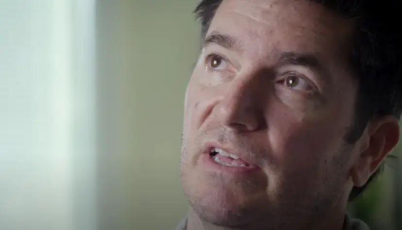 The super-fit father never smoked in his life (YouTube/RETpositive)