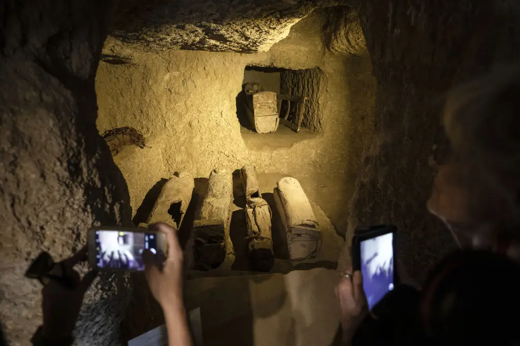 The discovered tomb (Mohamed Elshahed / Anadolu via Getty Images)
