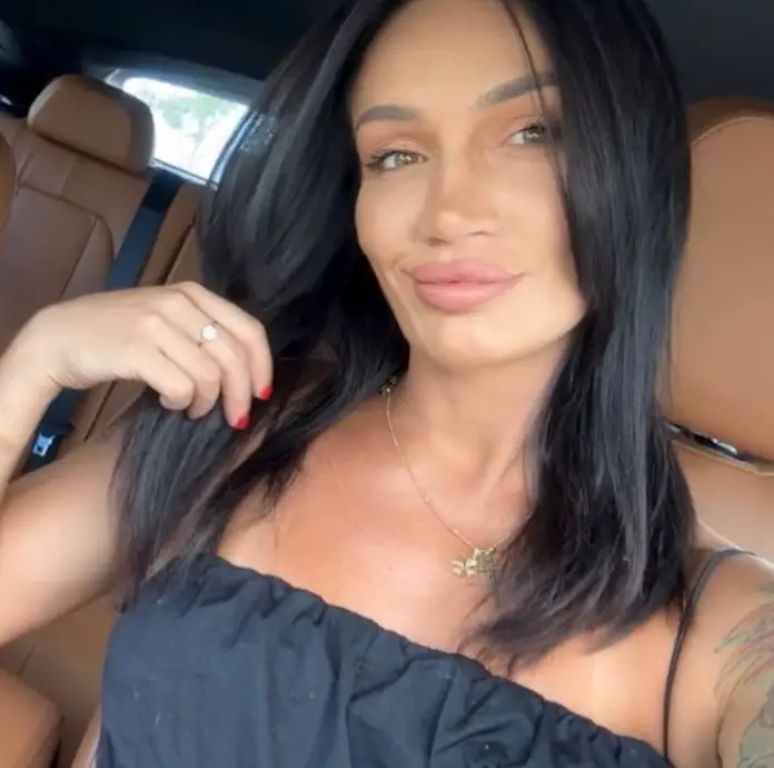 Hayley described the adult industry as 'soul destroying' (Instagram / hayleyvernon_)