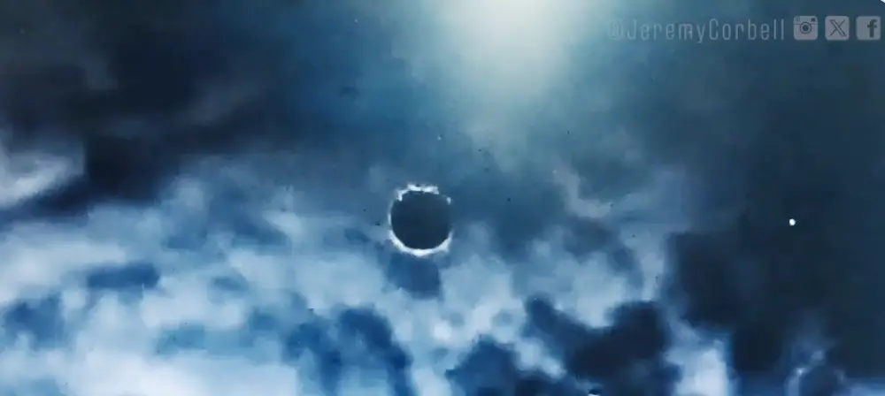 The 'disc-shaped' sighting was recorded in 2020. (X/@JeremyCorbell)