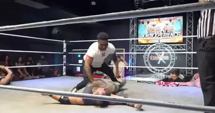 Raja Jackson punched Syko Stu in the face repeatedly (X)