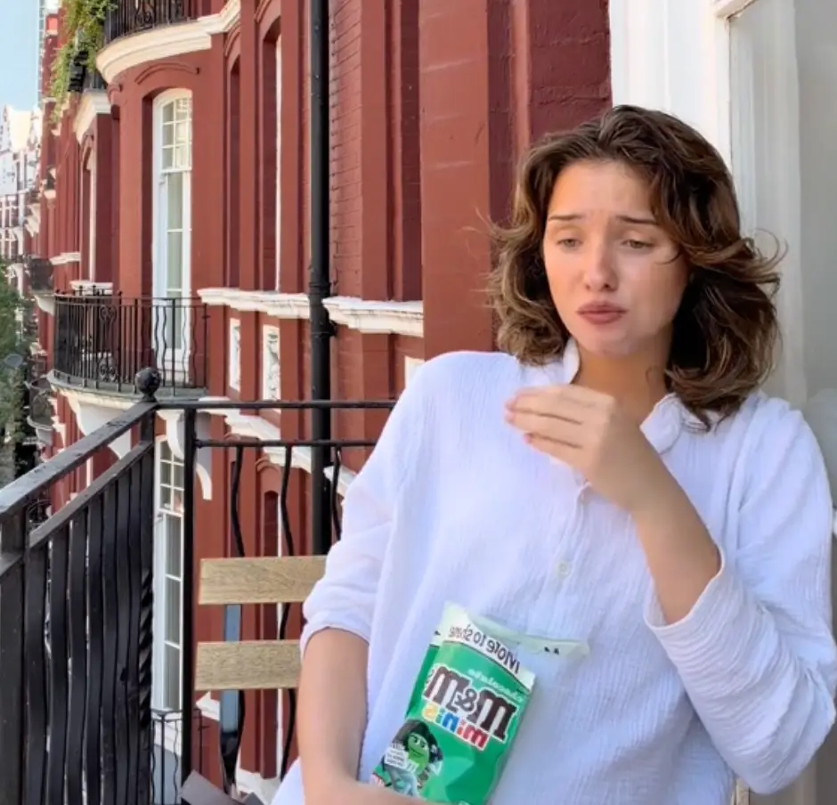 Lily Benson has 'no where to go' (TikTok/_lily.benson)