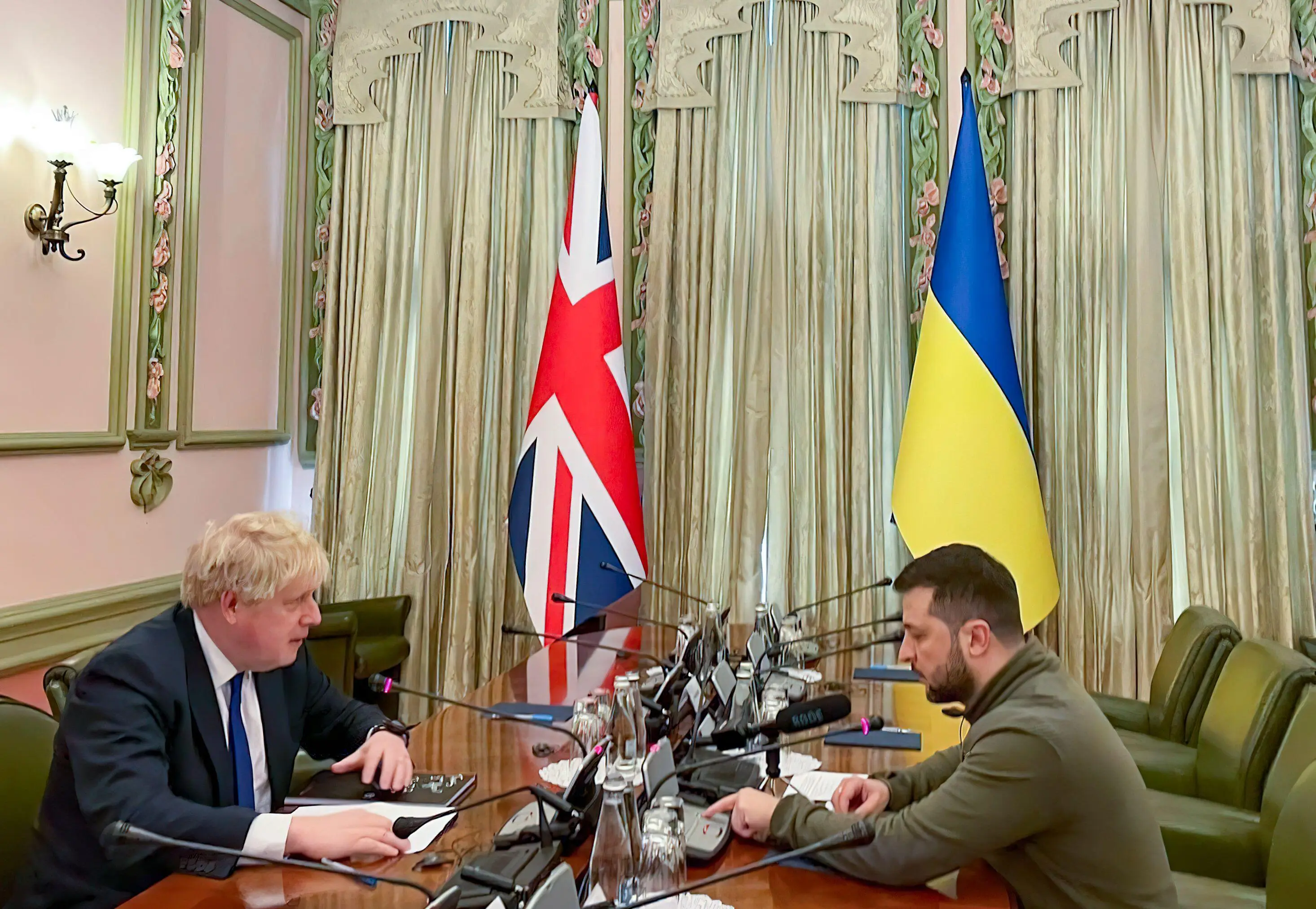 Zelenskyy described the PM as "brave" following a visit to Kyiv.