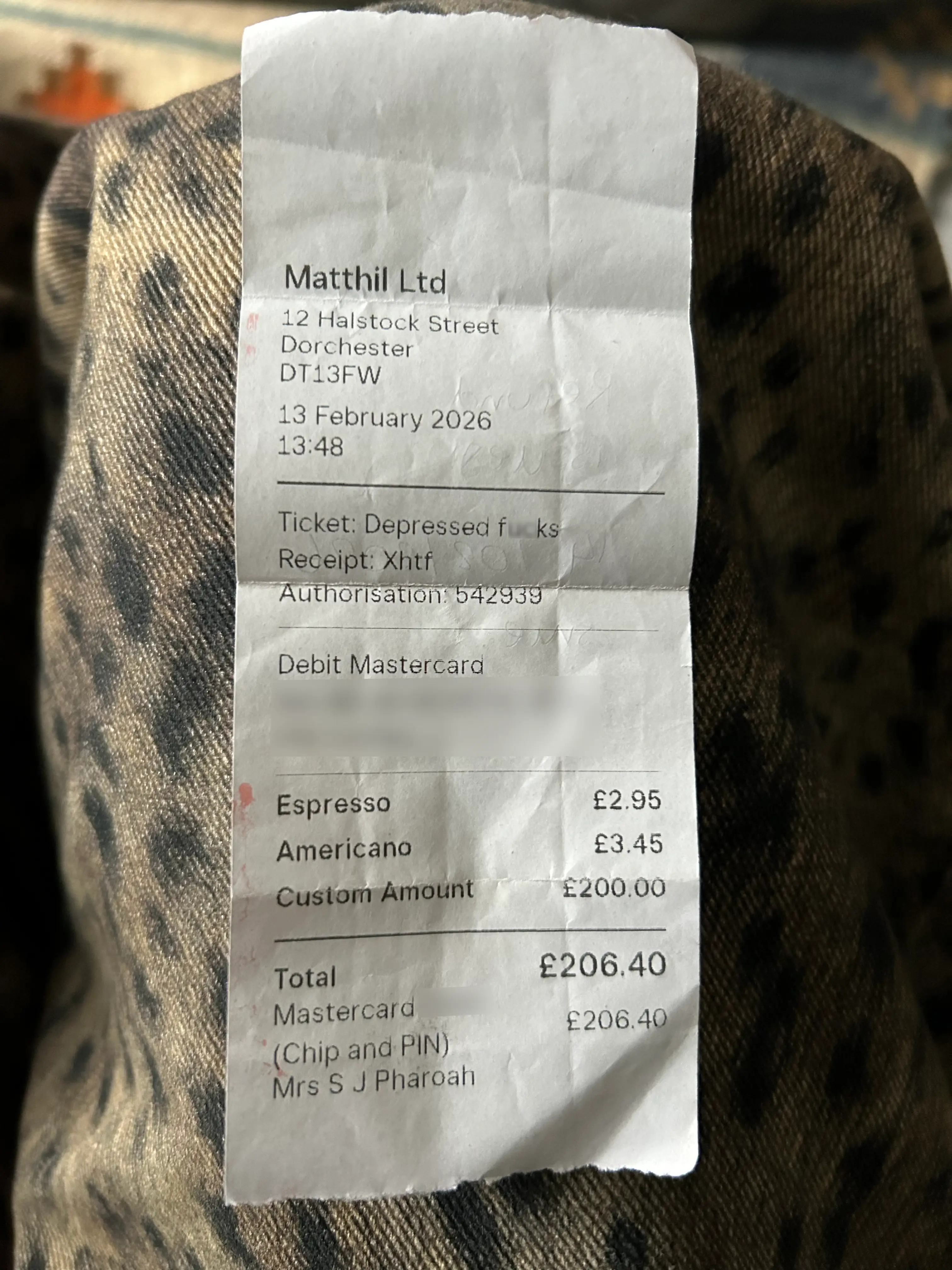 The coffee shop receipt called the grieving family holding a wake 'depressed f**ks' (BNPS)