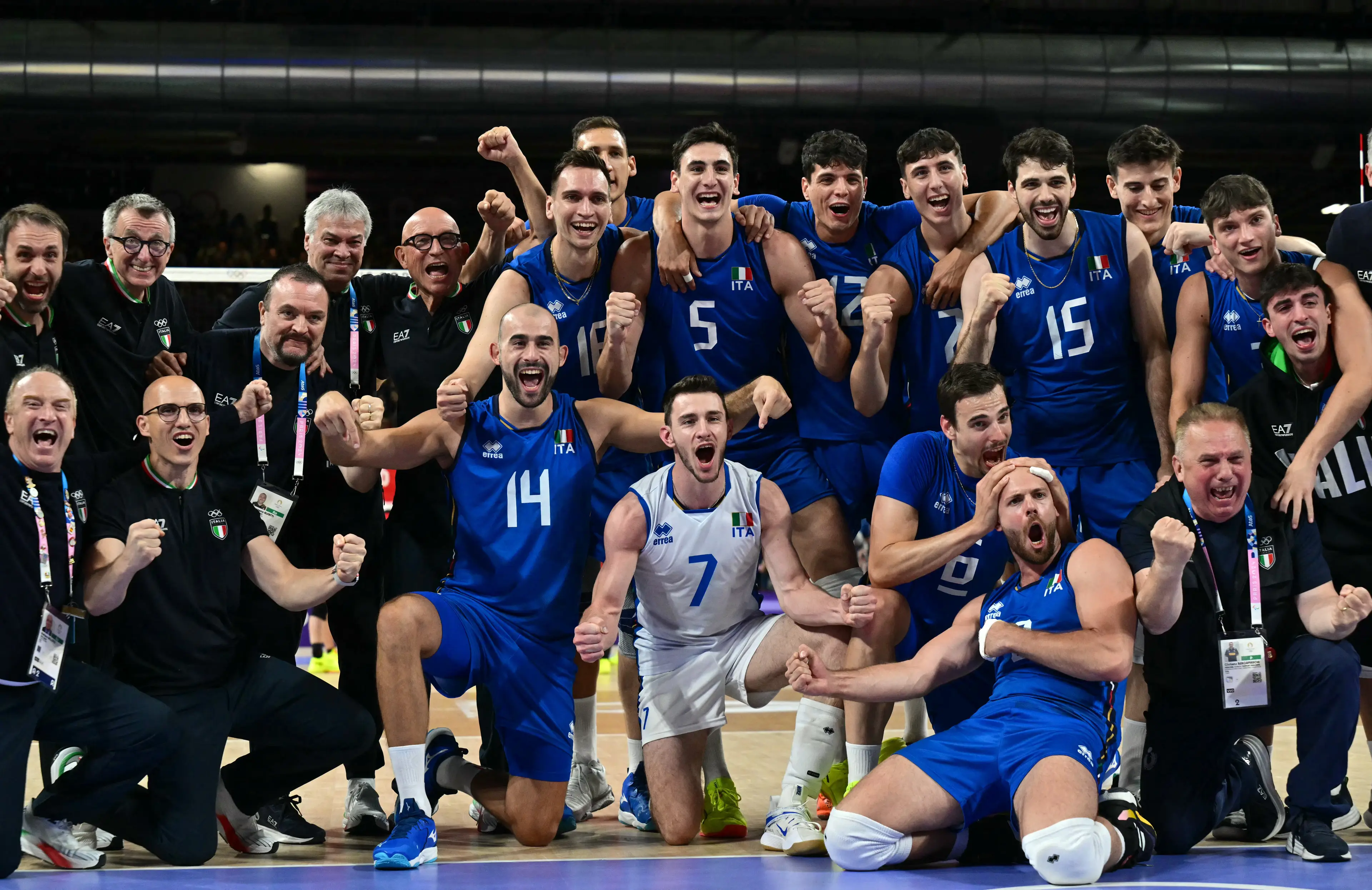 Time to learn about volleyball, folks (MIGUEL MEDINA/AFP via Getty Images)