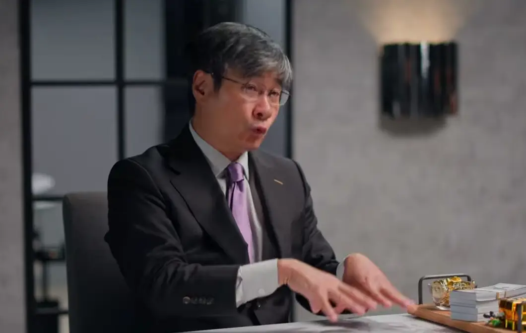 Professor Jiang Xueqin shared his predictions with Steven Bartlett (YouTube/ The Diary of A CEO) 