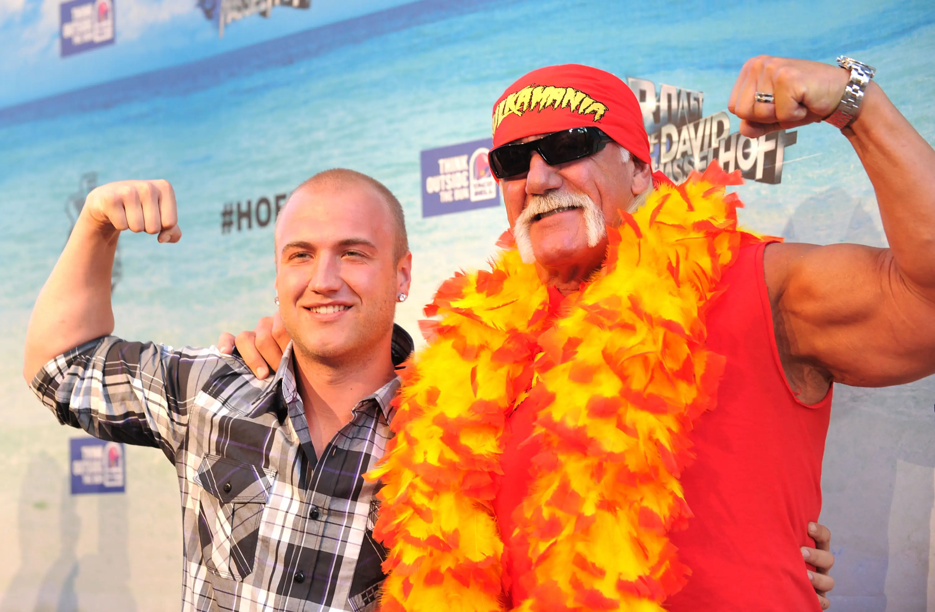 Hogan and his son Nick (Alberto E. Rodriguez/Getty Images))