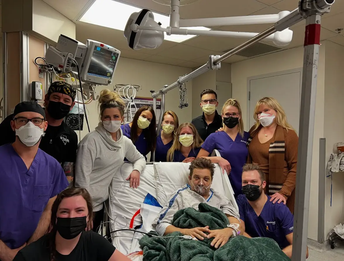 Renner posted this picture on Instagram (Jeremy Renner via Instagram)