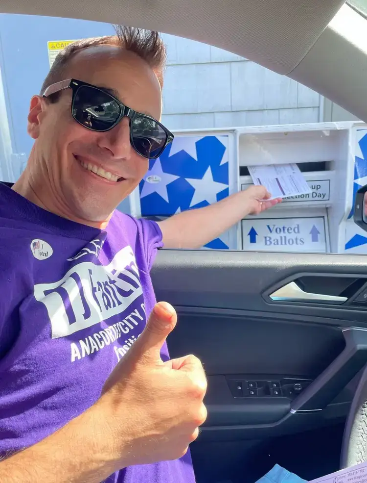 TJ Fantini might not have had the careers of Britney Spears, Ryan Gosling or Justin Timberlake but he's doing fine (Instagram/@tjfantini)