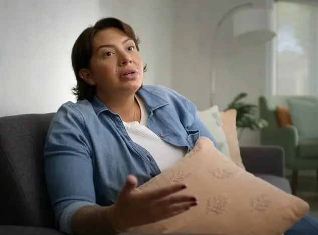 Lindsay hired a PI after a man she was seeing made a bizarre request (Netflix)