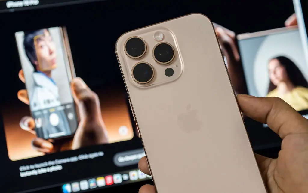 Got the new update yet? (David Talukdar/NurPhoto via Getty Images)