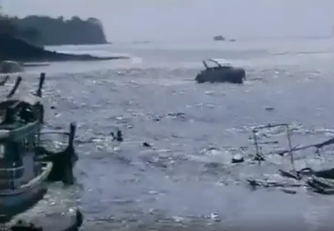 The earthquake caused a tsunami so big it decimated 14 countries and their beaches (7Plus)