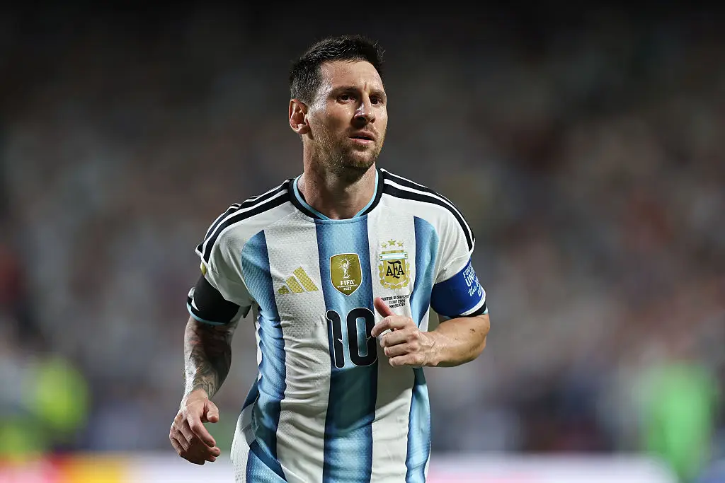Messi with one of the black armbands (Omar Vega/Getty Images)