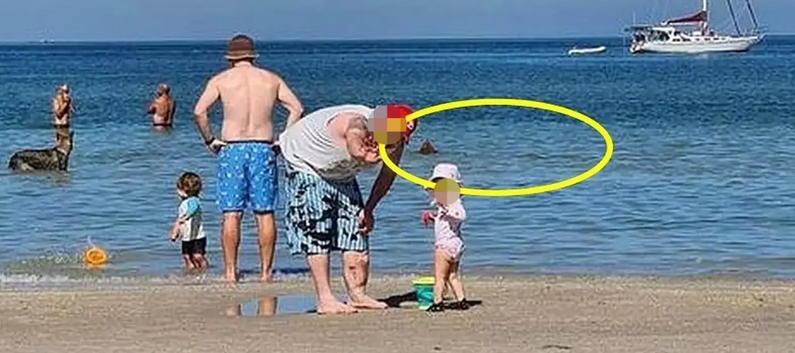 The family played unaware of the potential predator.