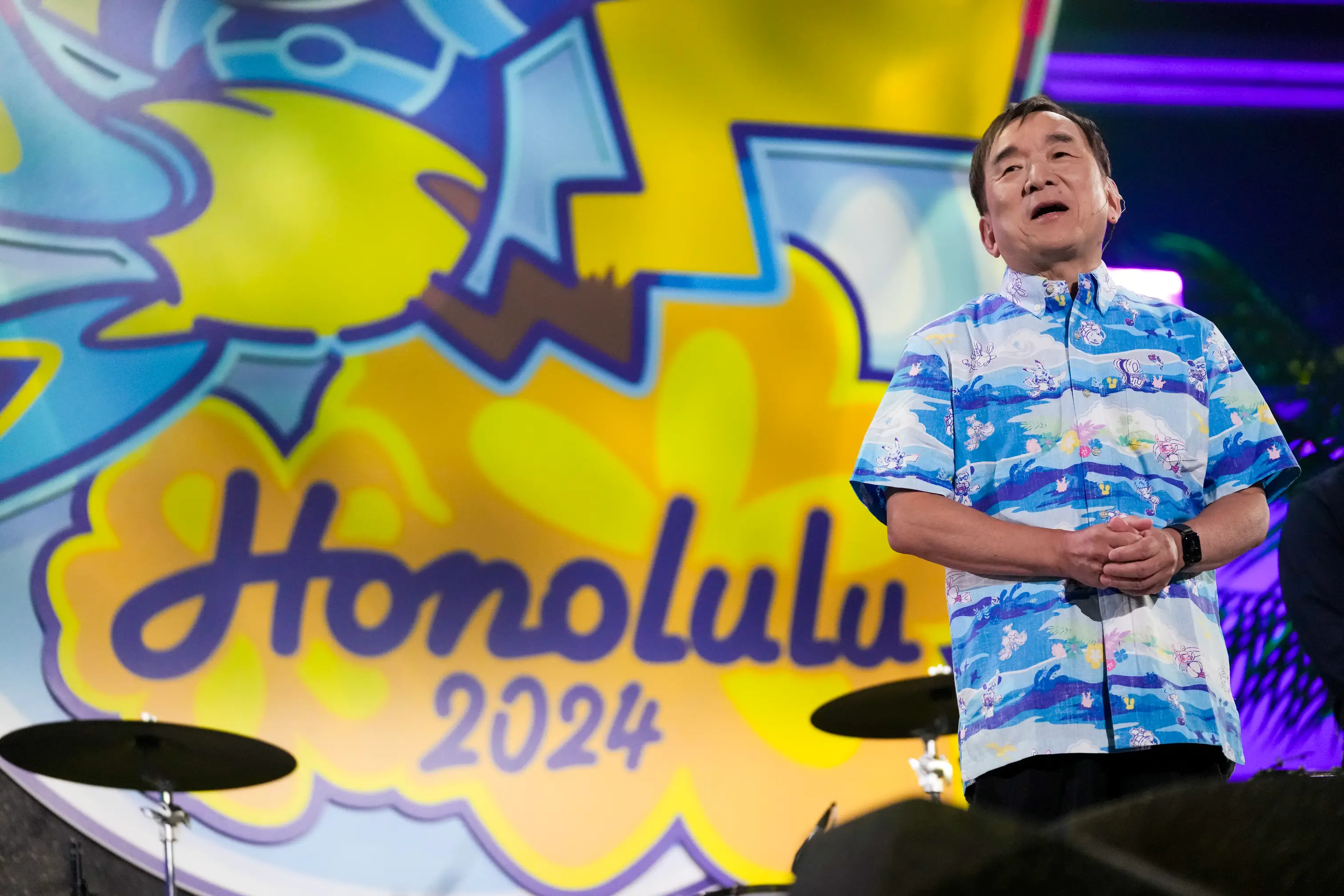 Ishihara takes the stage |