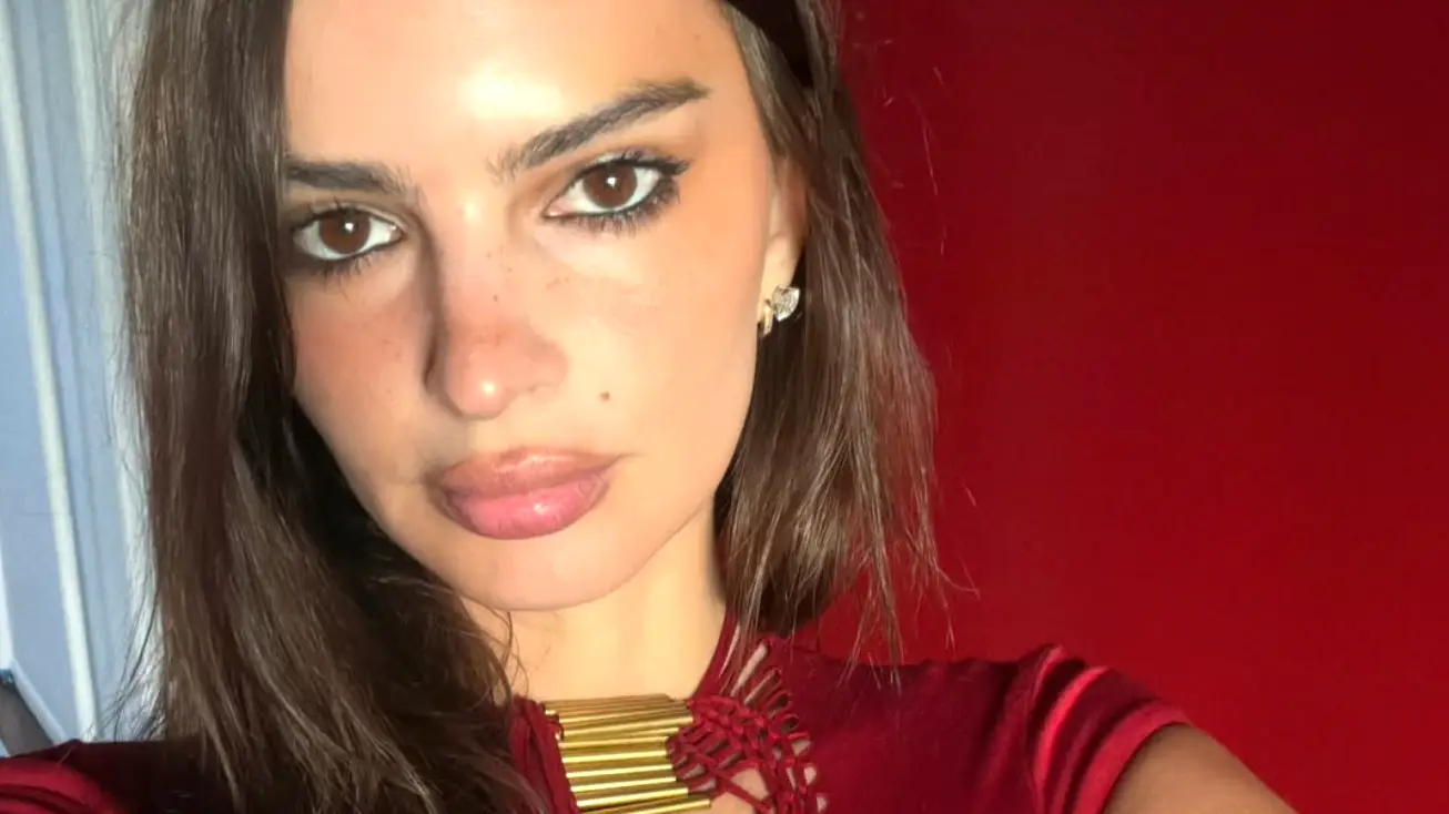Instagram/@emrata