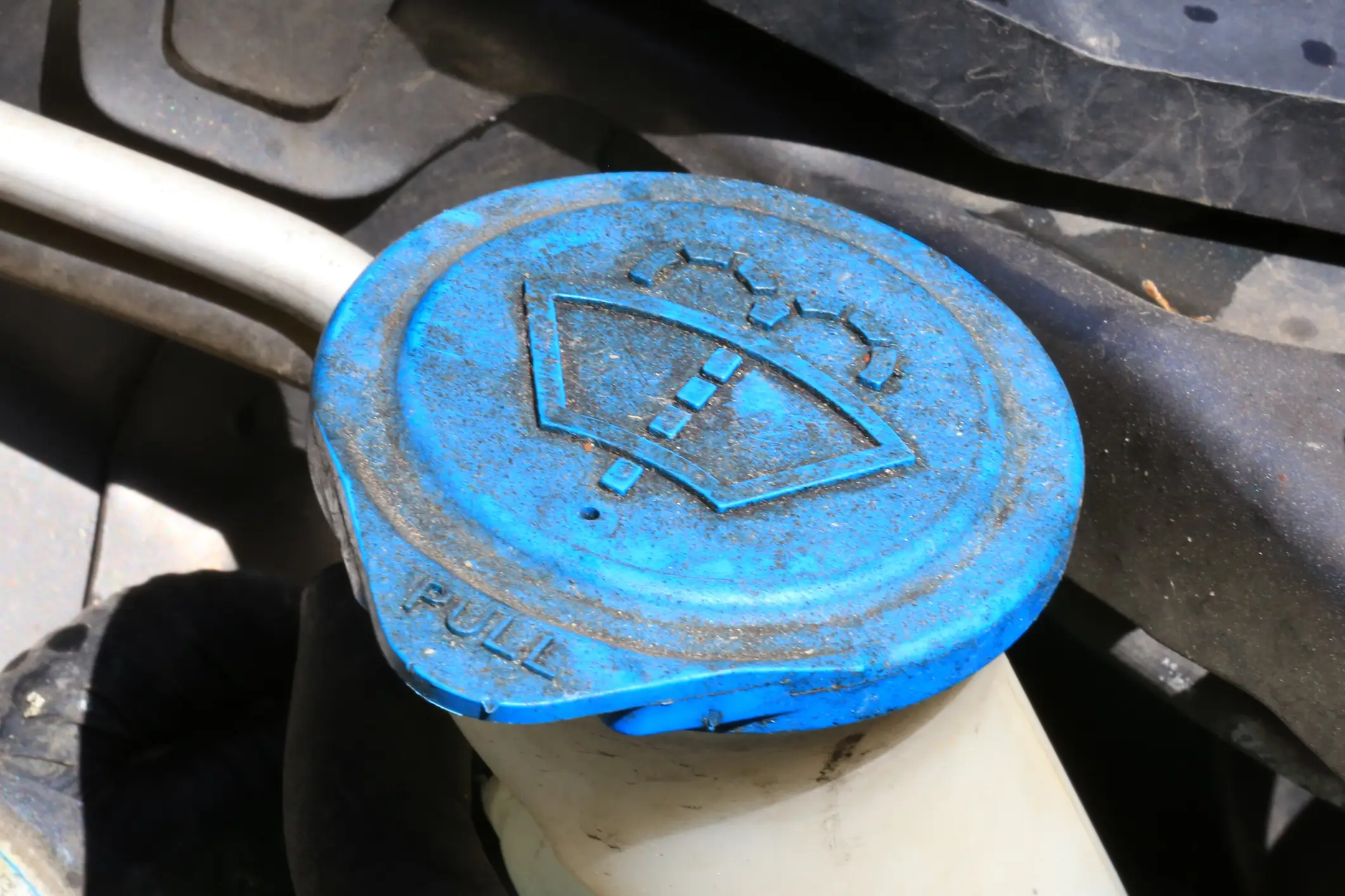 The universal symbol for access to the washer fluid tank in your car (Getty Stock Images)