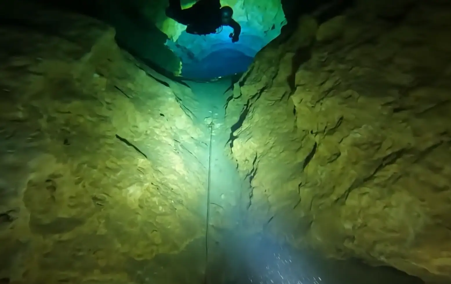 A video taken from inside the cave by another diving group (YouTube/Diver Doug’s Adventures)