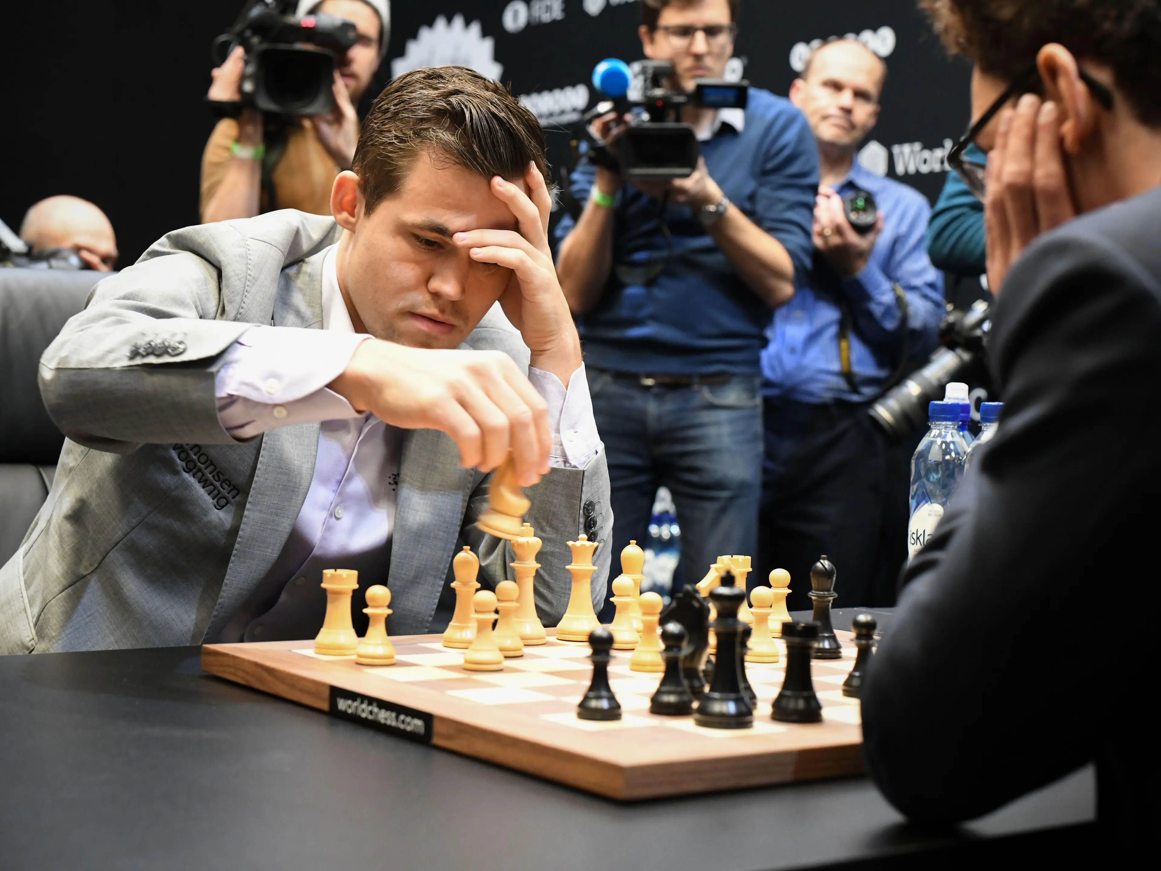 Magnus Carlsen.