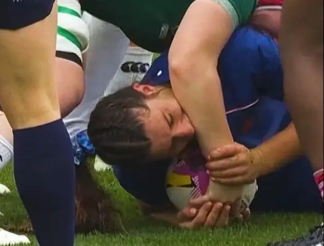 The French player has been accused of attempting to bite her rugby rival during the quarter-finals (X)
