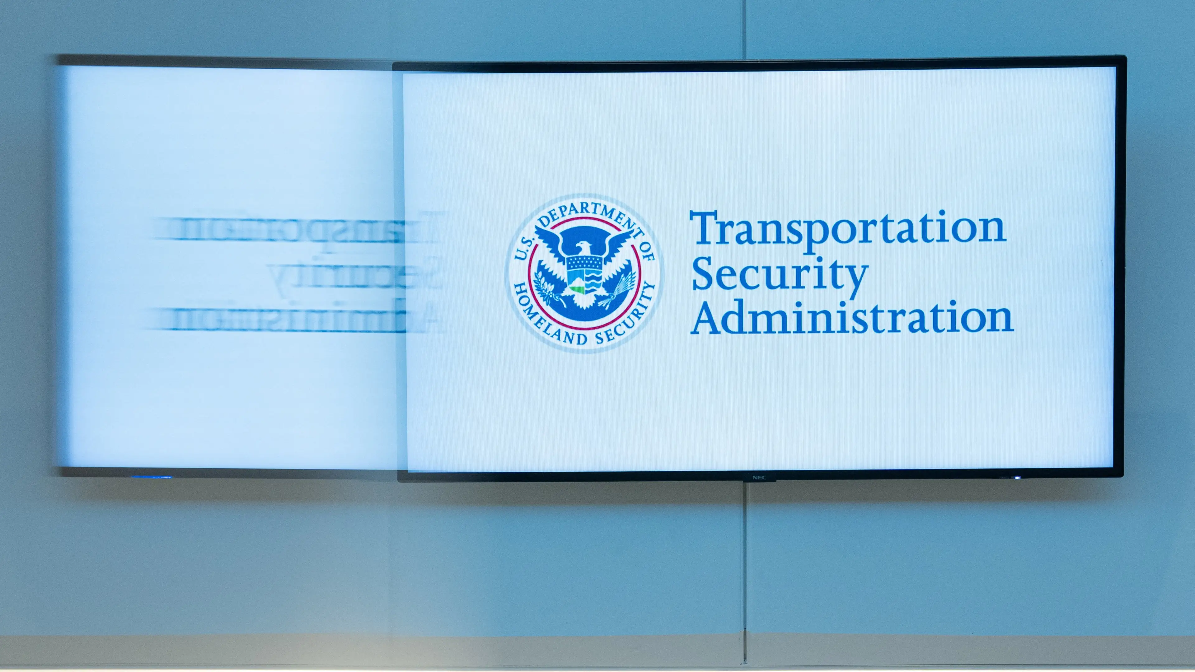 (Aaron Schwartz / AFP via Getty Images)