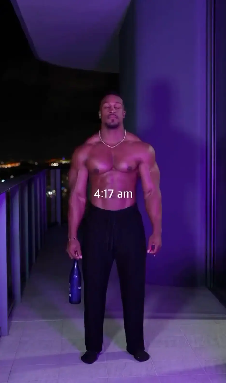 Ashton Hall's morning starts before 4.00am (Ashton Hall/YouTube)