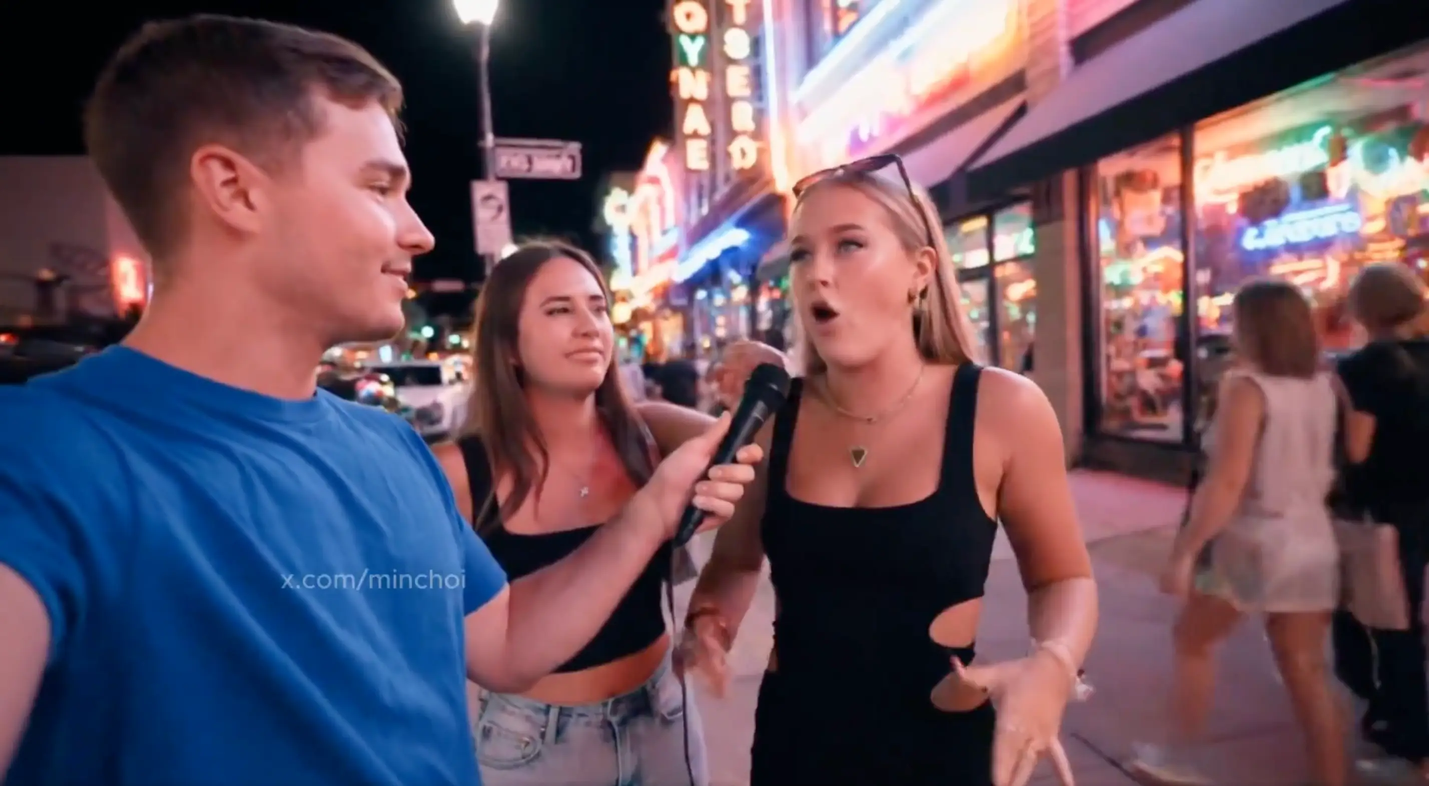 If you look closely, you can see the woman's hand isn't quite right (X/@minchoi)