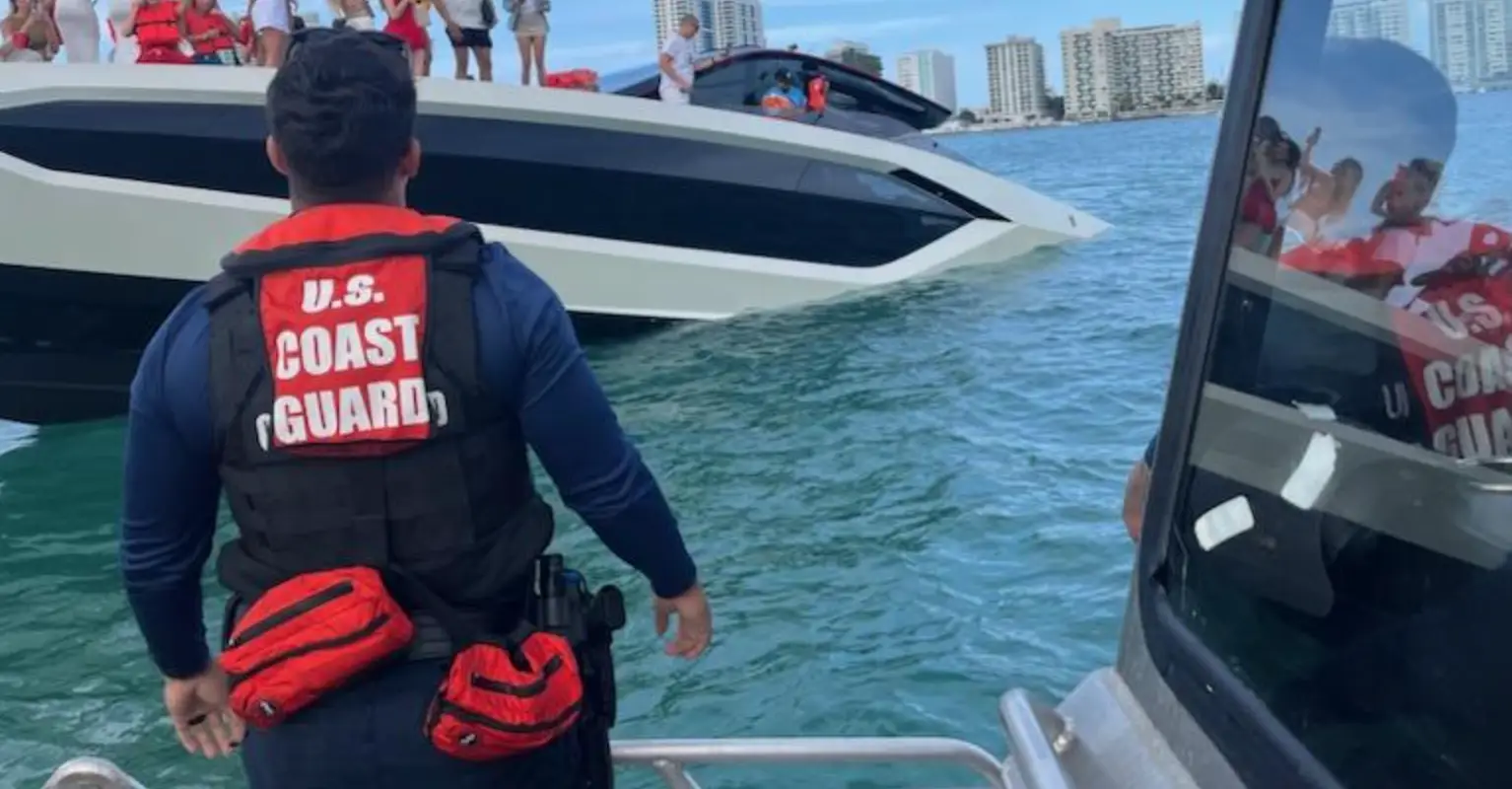 All those onboard were rescued with no injuries (Facebook/USCG Southeast)