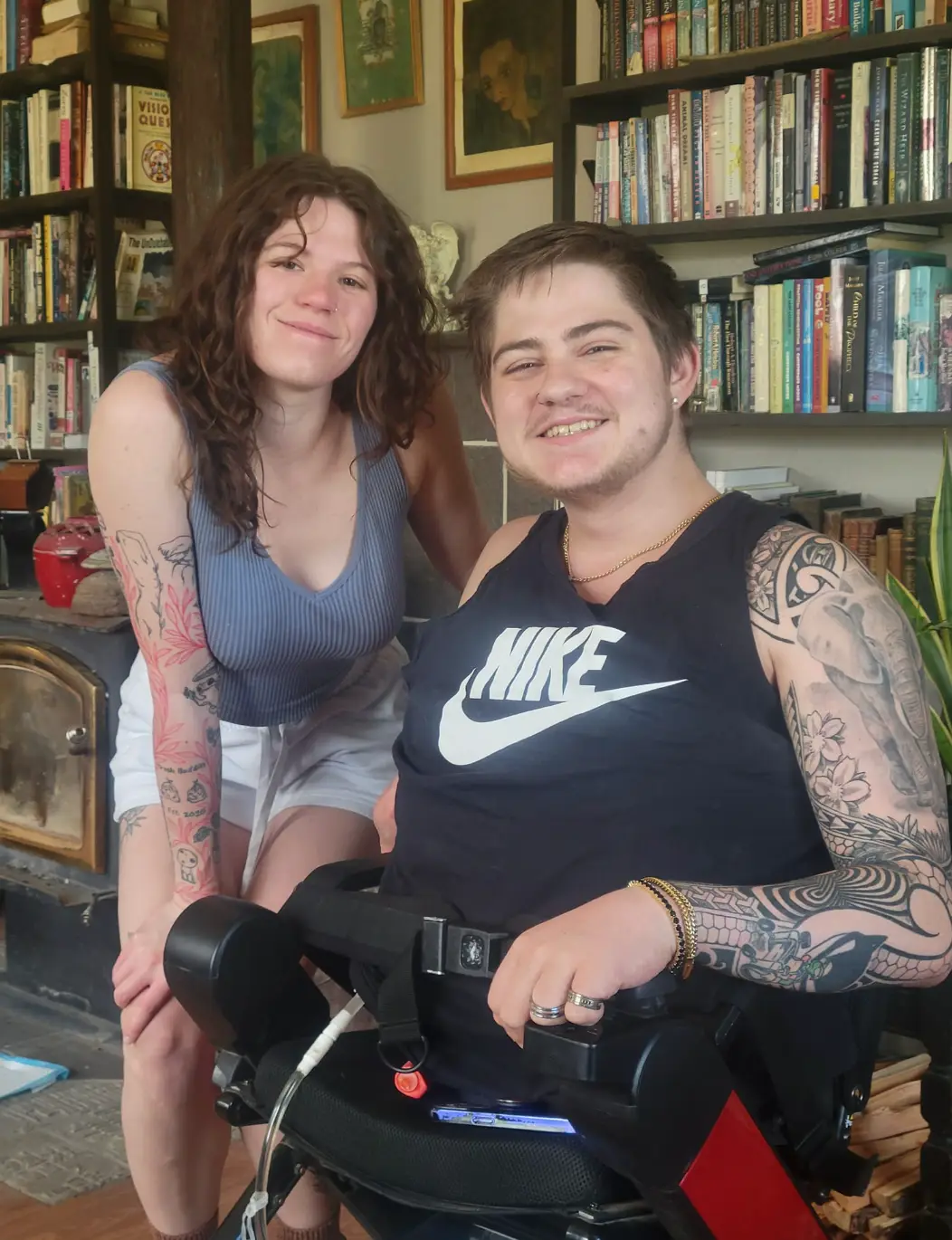 The couple shares updates on various social platforms. (facebook/Sabia & Loren Real Account)