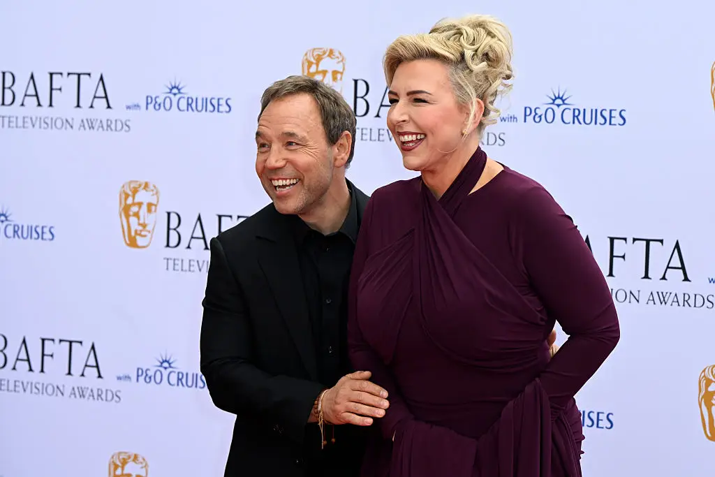 Now that's a man who loves his wife (Stuart C. Wilson/Getty Images)