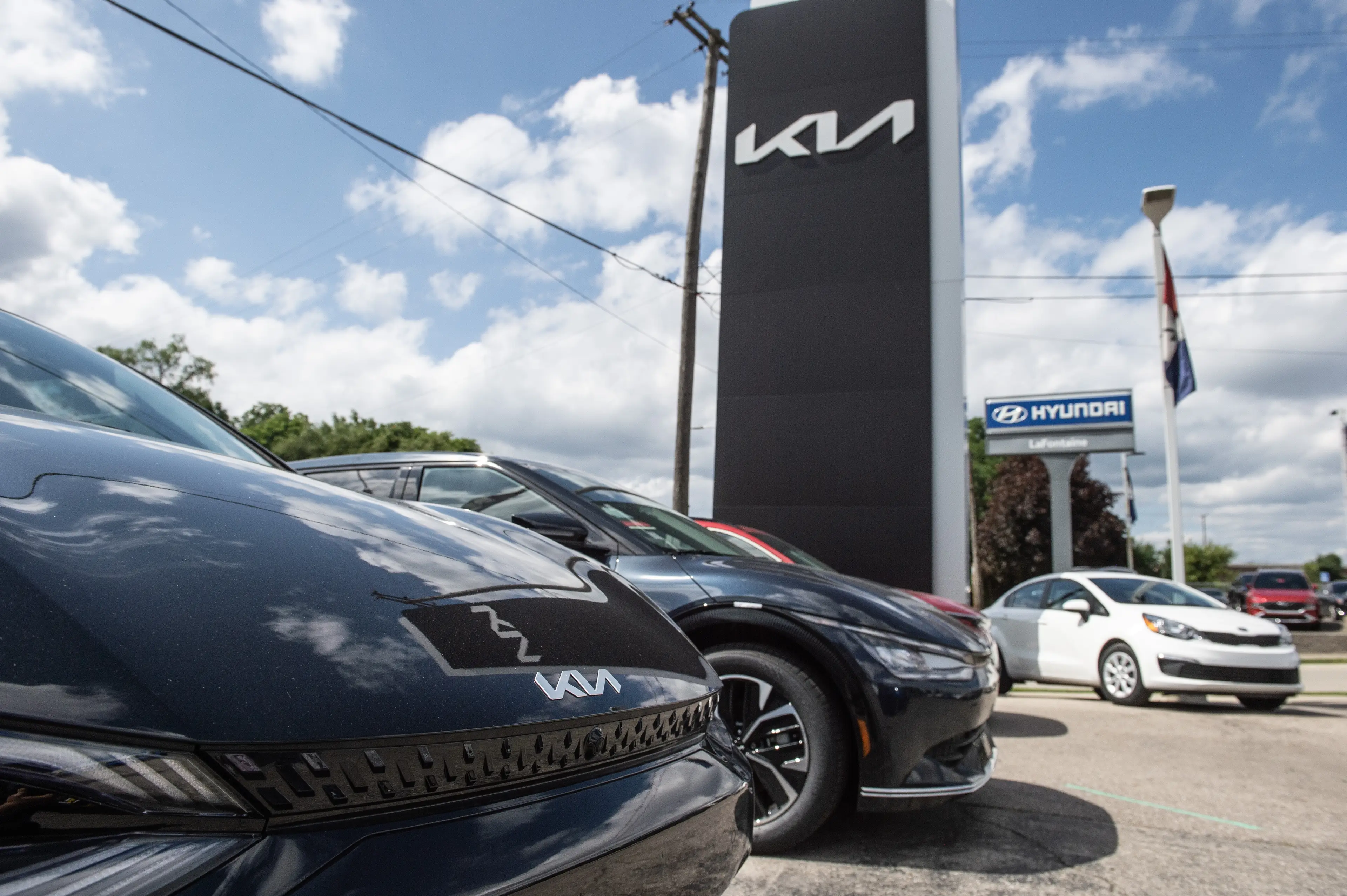 There are fears the fuel tank in certain Kia models across the US could melt (Matthew Hatcher/Bloomberg via Getty Images)