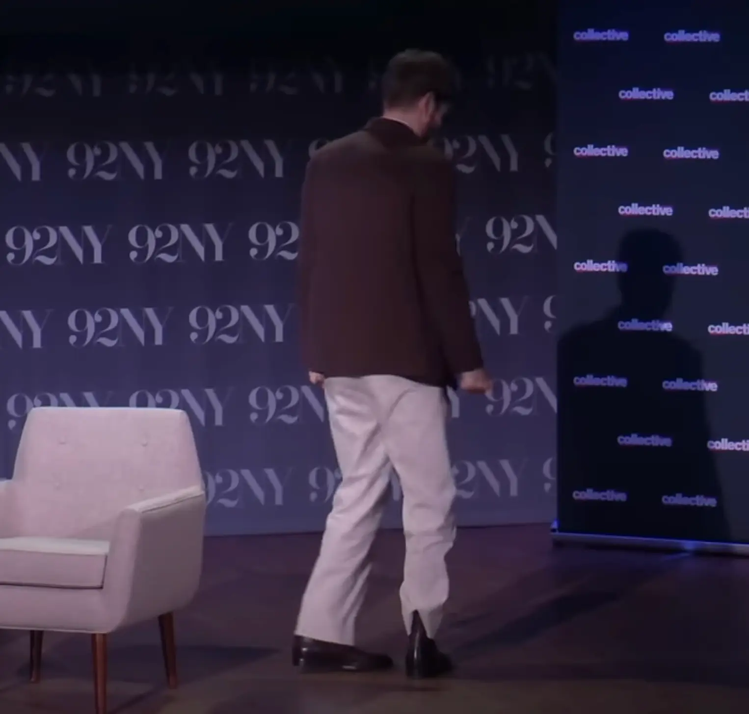 Garfield demonstrated the awkward moment during the interview (Happy Sad Confused Podcast / YouTube)