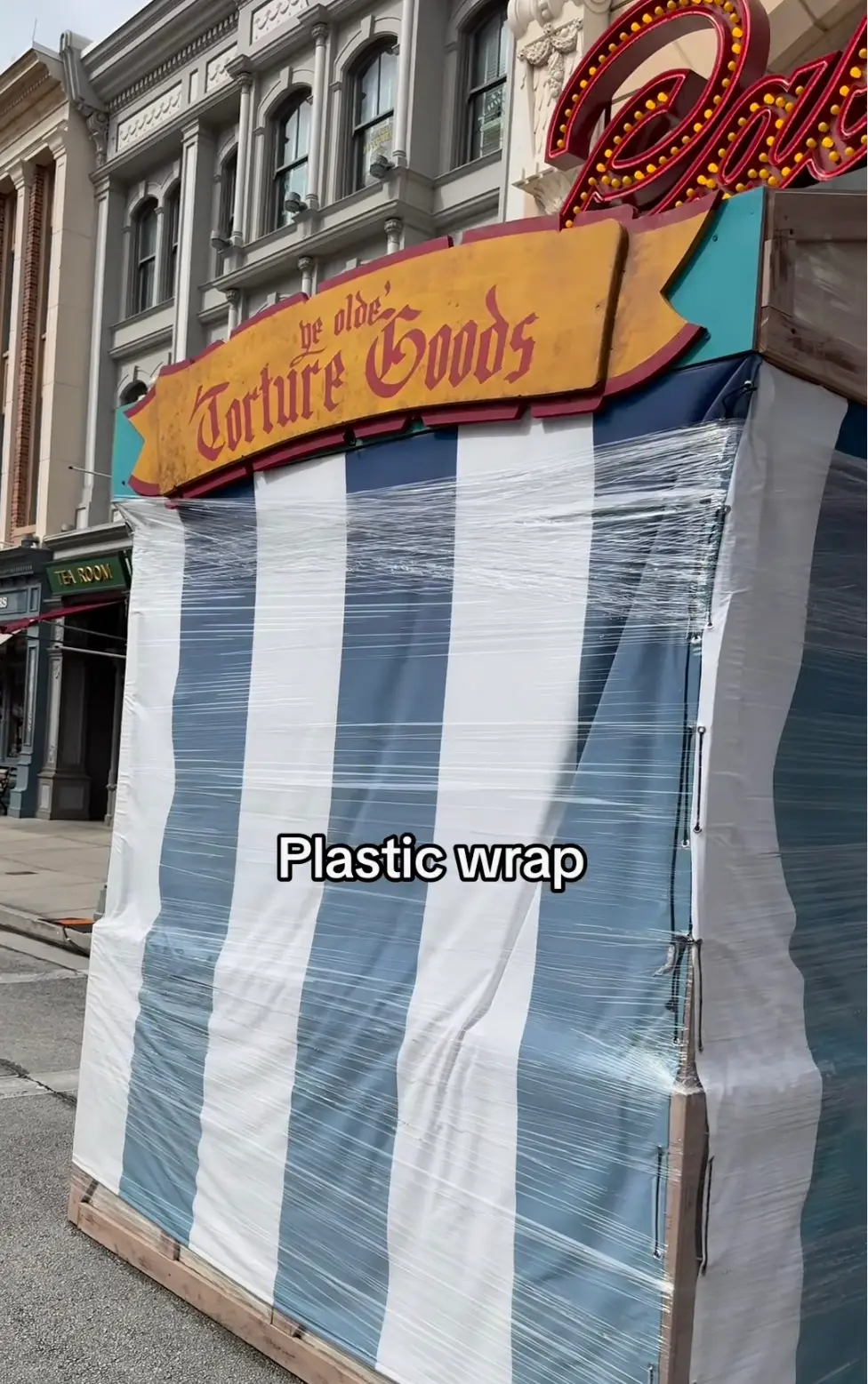 Universal shut the attraction on Wednesday afternoon, but hope to reopen on Friday (TikTok/@fastpass_shopping)