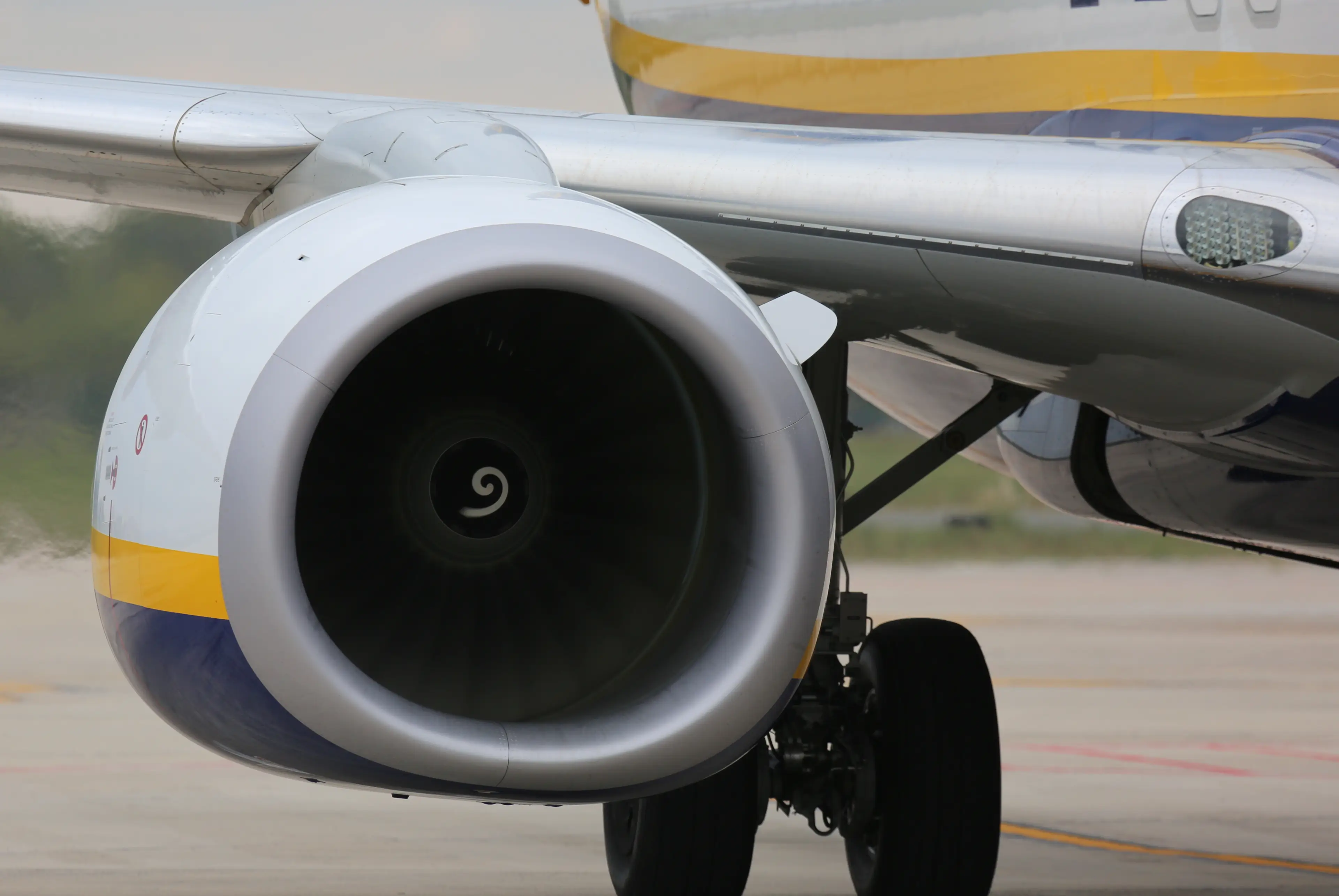 Was the left phalange broken? (Getty Stock Images)