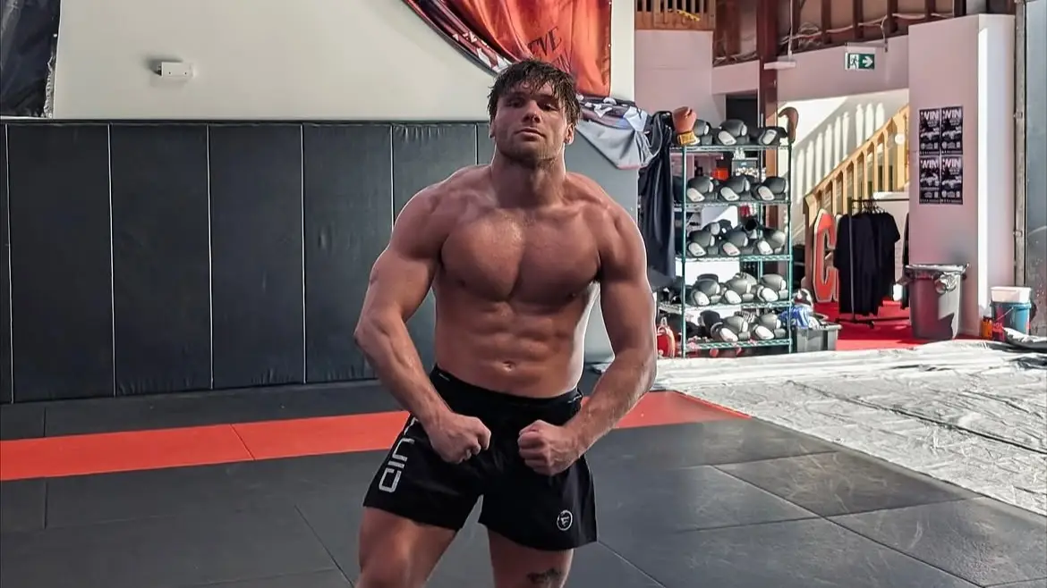 wavy.mma/Instagram