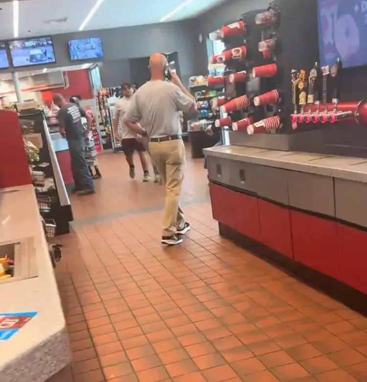 The man who called the police on the dad-of-two in the viral footage has lost his job (TikTok/@tylerbrodsky2)