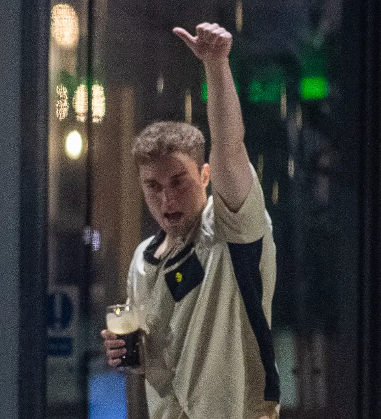 Sam Fender was drinking with Johnny Depp ahead of the verdict. 