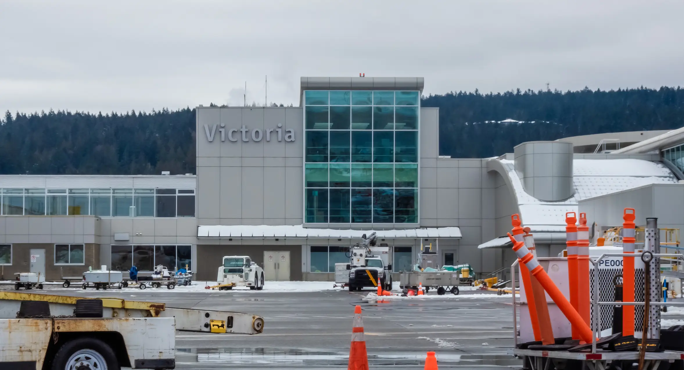 Victoria International Airport has responded (Getty Images)