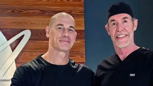 Facebokok/John Cena 