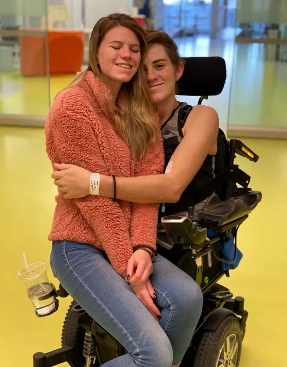 Loren Schauers and Sabia Reiche shares life updates on their YouTube channel.