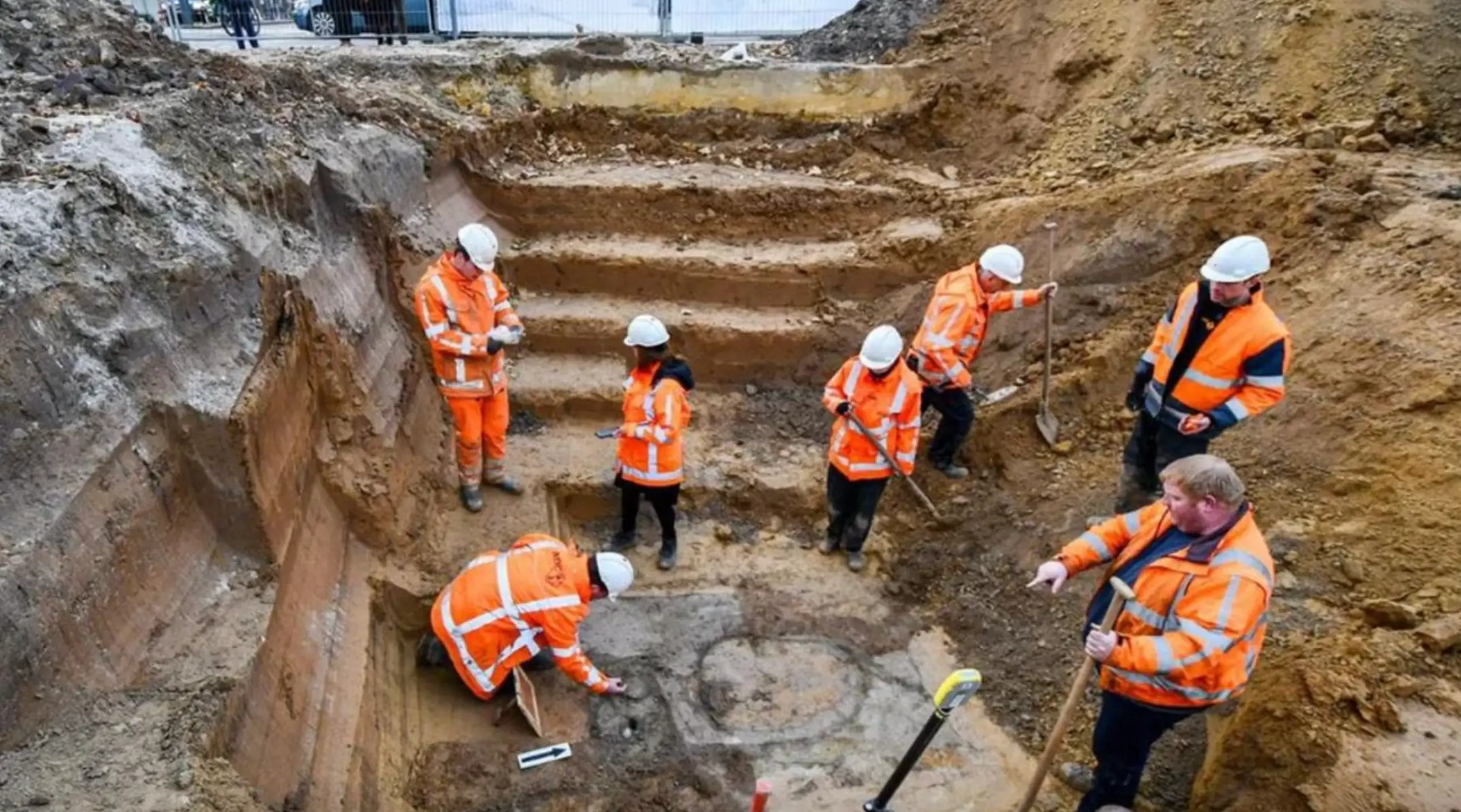 Archaeologists discovered a Roman soldier's grave in the Netherlands (Municipality of Heerlen/Facebook)