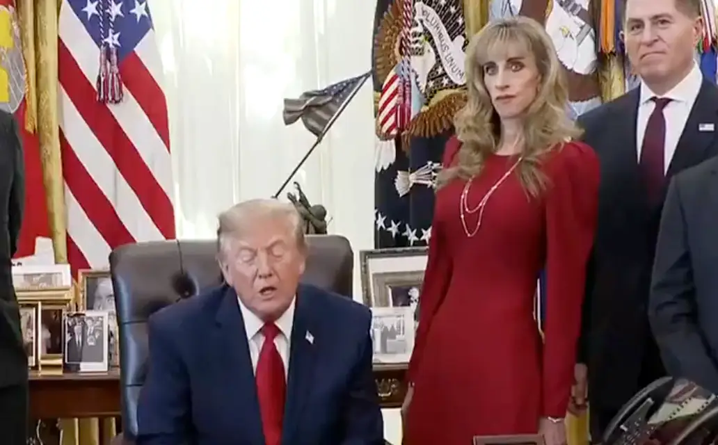 The clip was shared across social media (CBS News)