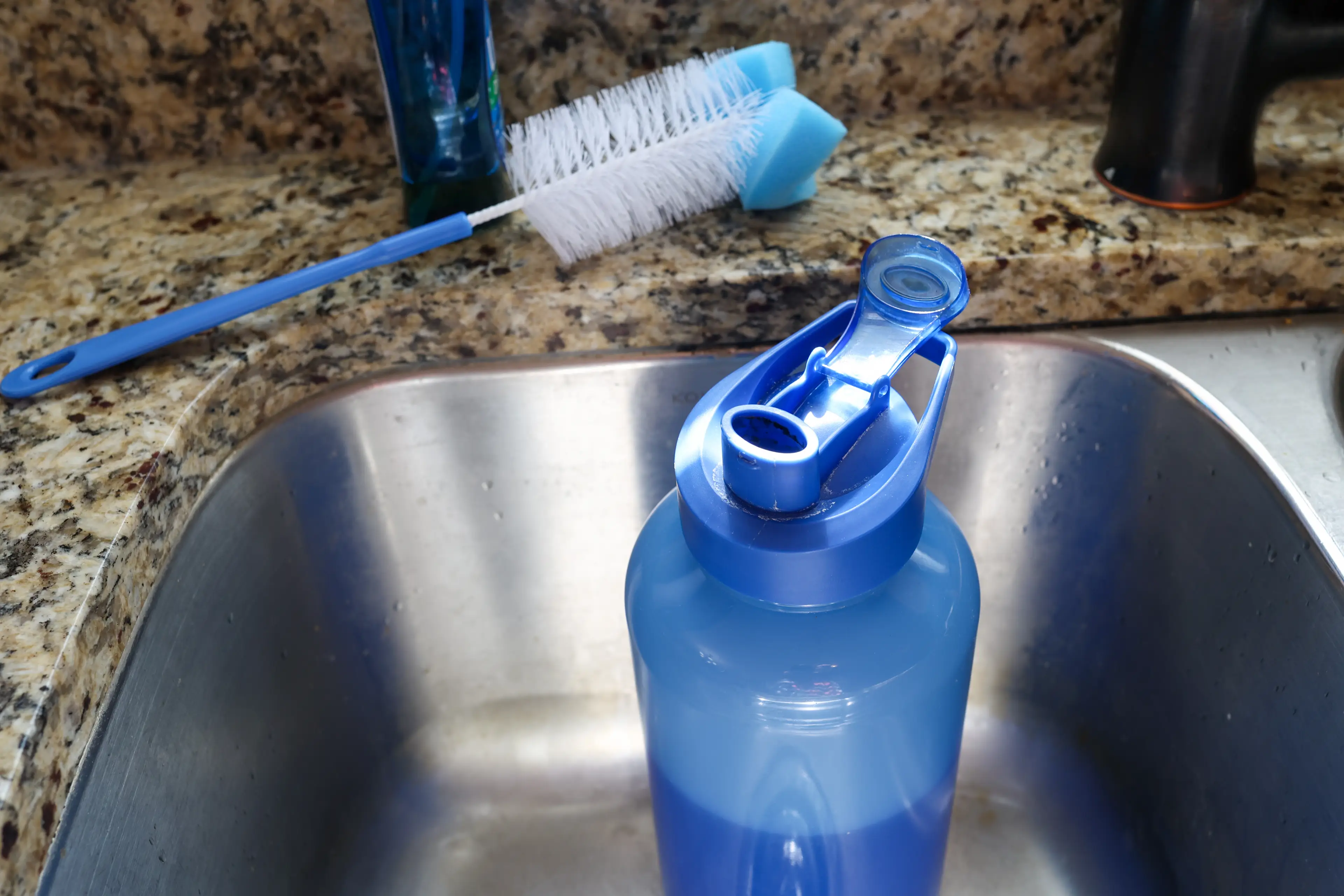 Dr Primrose Freestone explained how you should be washing your water bottle (Getty Stock Photo)