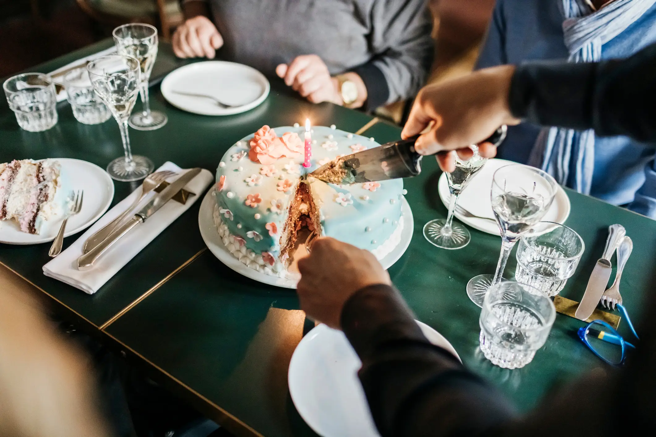 She thought the waiter was joking. (Getty Stock Images)