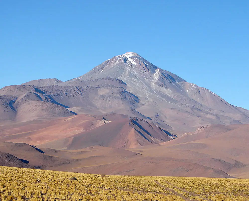 Llullaillaco (Dick Culbert / wikimedia commons)