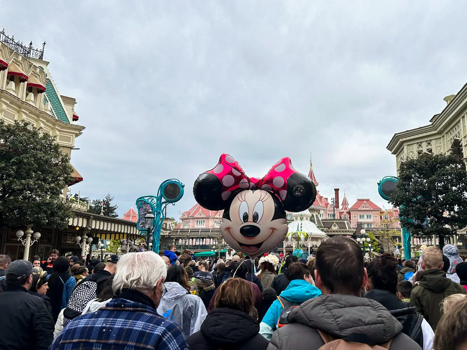 Four people, including the 'groom', were arrested (Serap Aydin/Anadolu via Getty Images)
