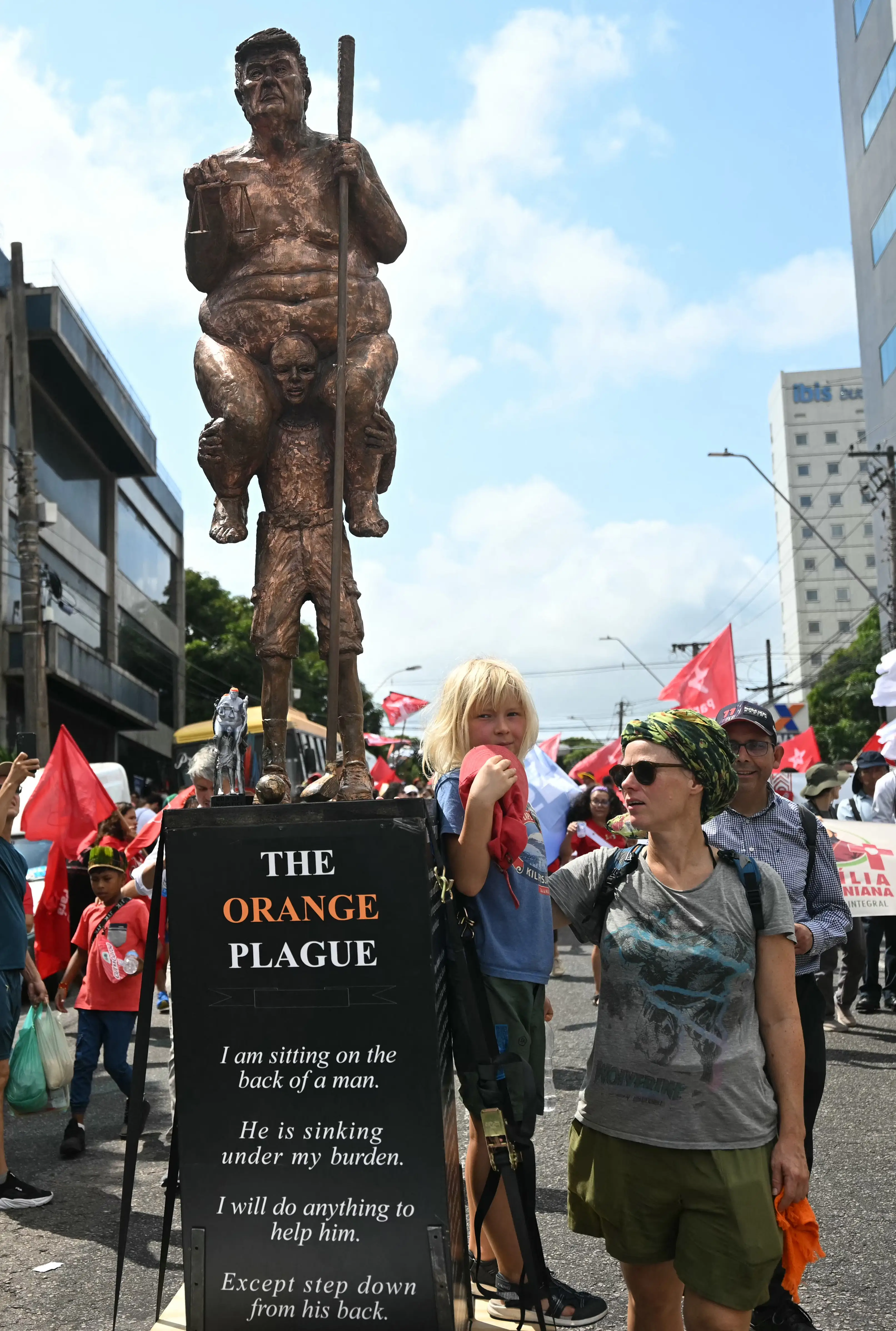 The piece was created as a criticism of Donald Trump's climate policies (MAURO PIMENTEL/AFP via Getty Images) 