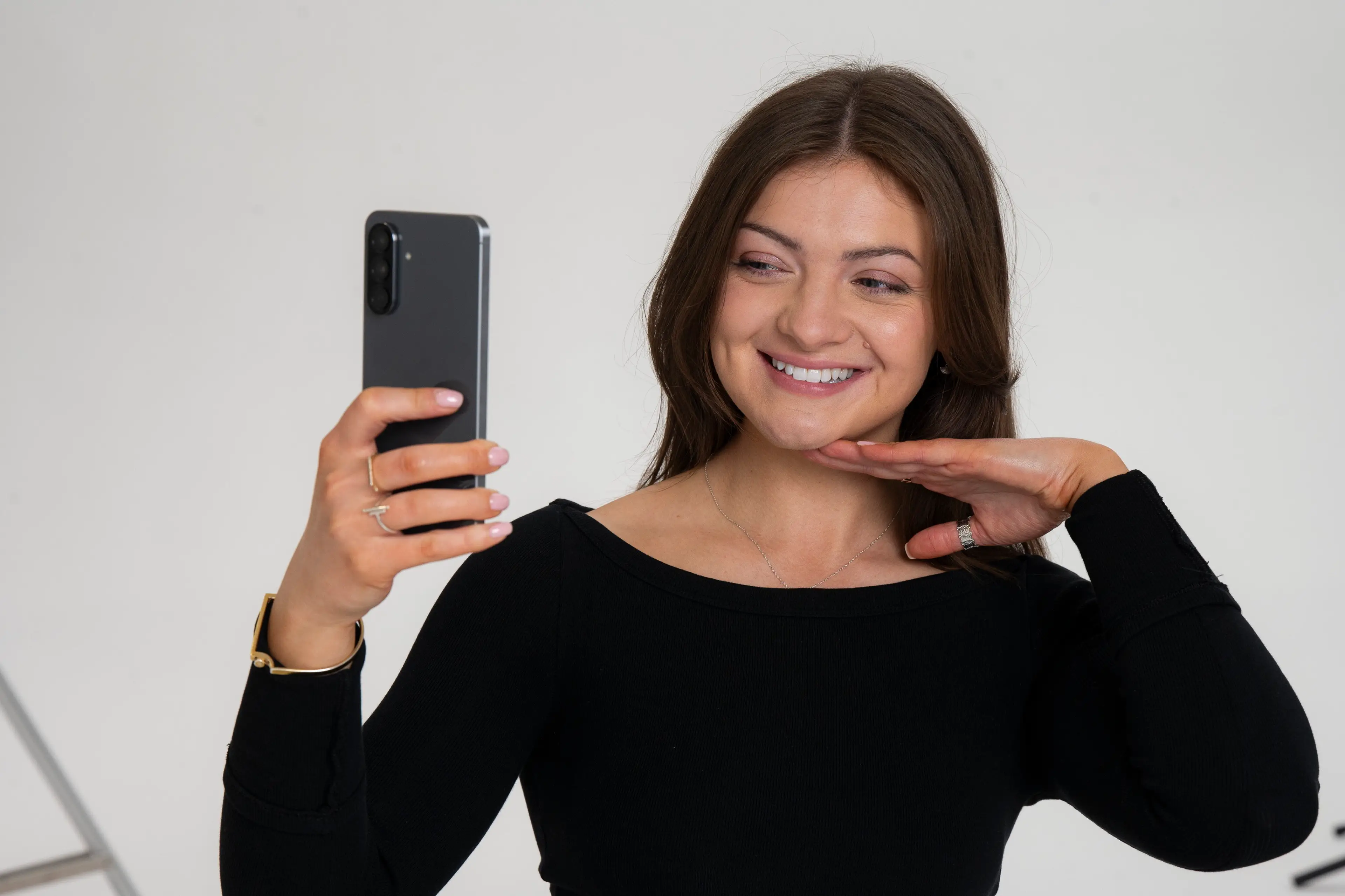 Her recreation of various famous memes is part of a collaboration with Samsung (SWNS)