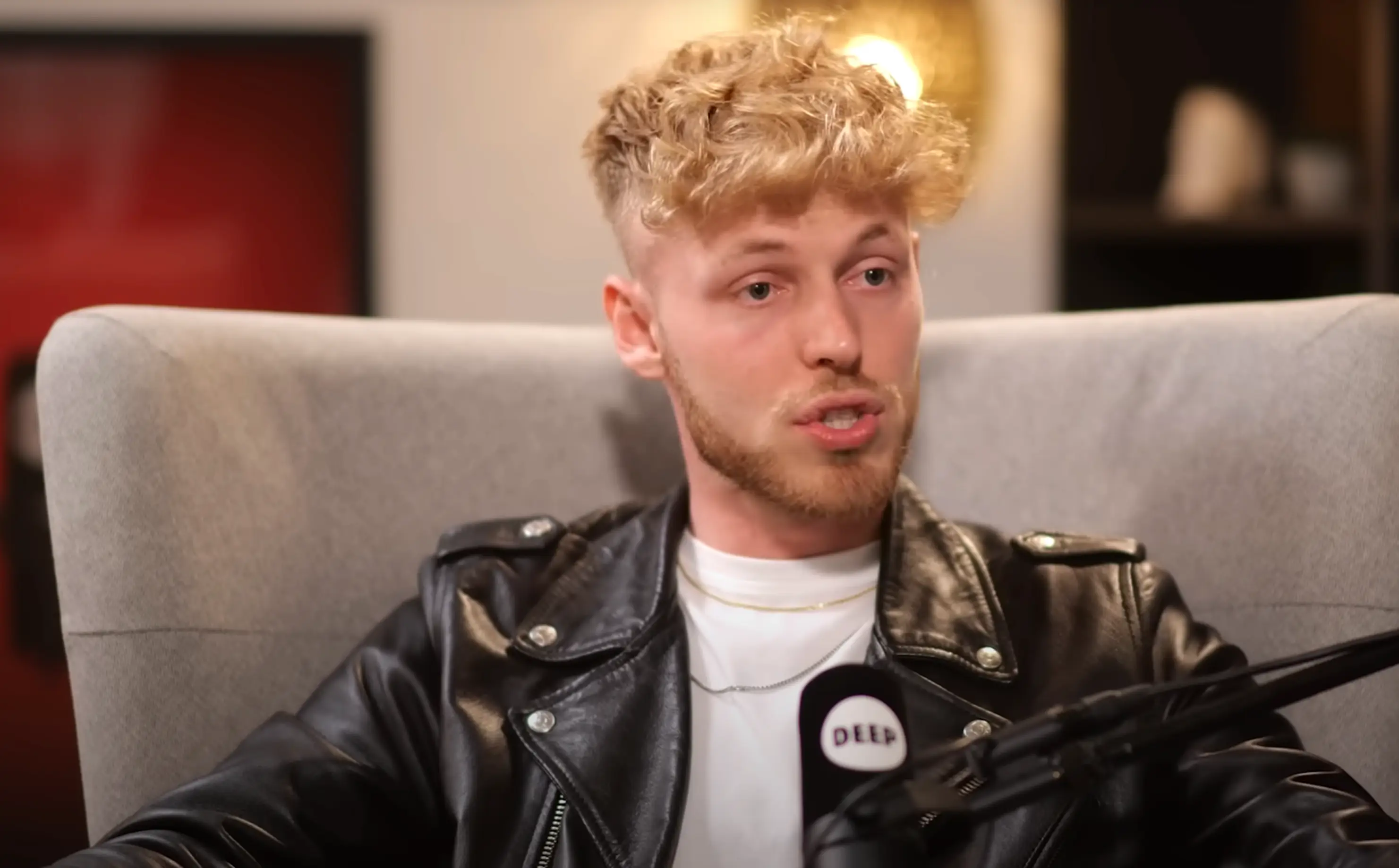 Luckily, it seems Loic's sister was okay (YouTube/People Are Deep)